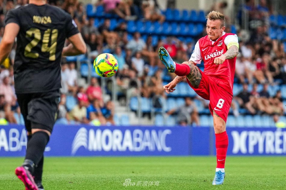 但他的传奇 但他的传奇