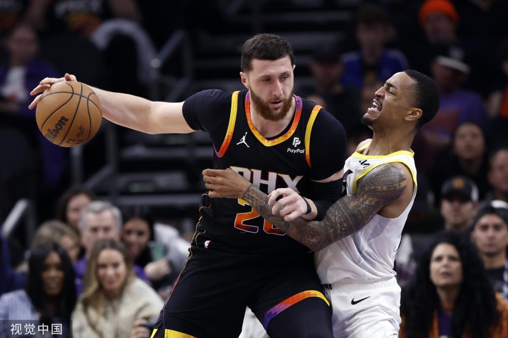 格莱姆斯&乔治发挥出色,76人收获客场三连胜